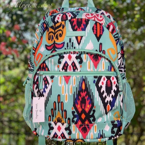 Vera Bradley Handbags - 🔥SALE🔥 Vera Bradley Backpack